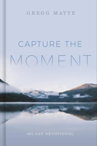 9781087752457 Capture The Moment